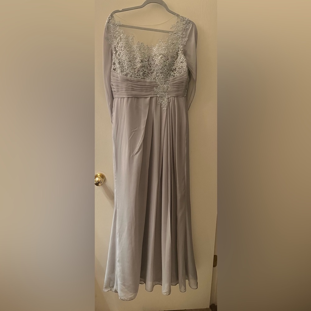 Elegant Light Gray Chiffon Evening Gown/Wedding/Mother of the Bride Dress